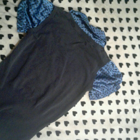 Form Fitting Office Wear - Picture 6 of 6